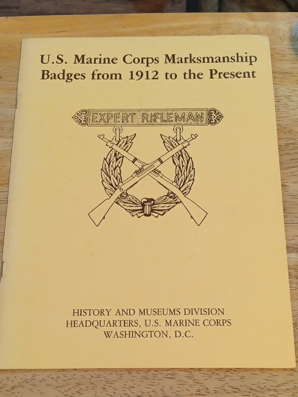 2/$10 U.S. Marine Corps Marksmanship Badges From 1912 To The Present Pamphlet